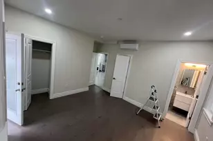 61-14 Cloverdale Blvd, Bayside, NY 11364 - Photo 5