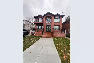 6114 Cloverdale Blvd, Bayside, NY 11364 - Photo 11