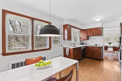 15 Laurel Road, Pound Ridge, NY 10576 - Photo 11