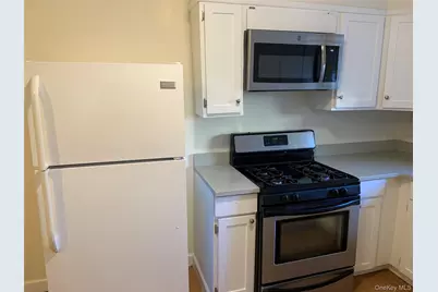 811 E 228th Street, Bronx, NY 10466 - Photo 25