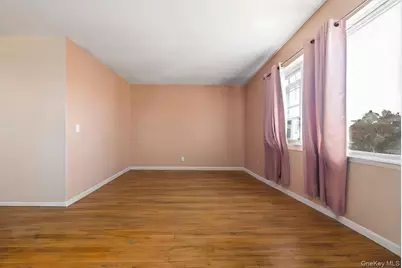 811 E 228th Street, Bronx, NY 10466 - Photo 17