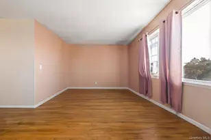 811 E 228th St, Bronx, NY 10466 - Photo 17