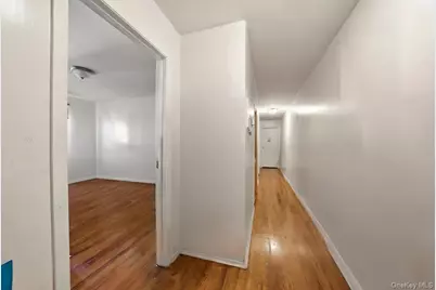 811 E 228th Street, Bronx, NY 10466 - Photo 9