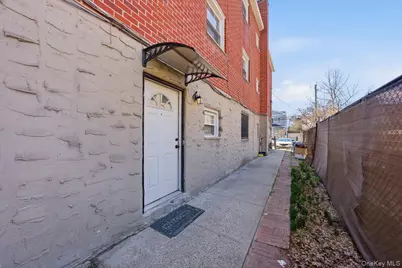 811 E 228th Street, Bronx, NY 10466 - Photo 23