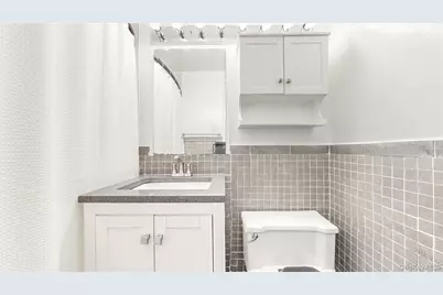 6120 Grand Central Parkway #A704, Forest Hills, NY 11375 - Photo 5