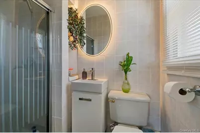 7 Plainview Road, Bethpage, NY 11714 - Photo 25