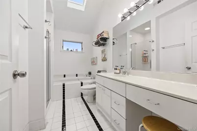 11 Castle Drive, Chestnut Ridge, NY 10977 - Photo 29