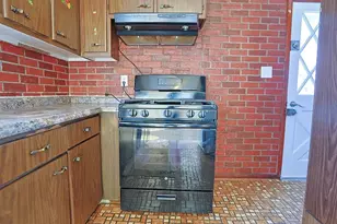 1871 Albany Post Rd, Wallkill, NY 12589 - Photo 21