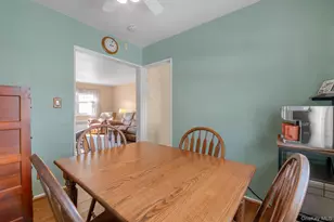 60-39 251st St, Little Neck, NY 11362 - Photo 5