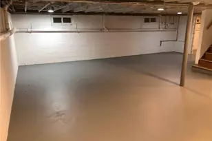 1 Allen St, Lynbrook, NY 11563 - Photo 13