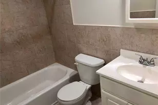 1 Allen St, Lynbrook, NY 11563 - Photo 7