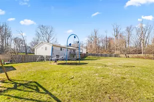 3 Algonquin Cir, Airmont, NY 10952 - Photo 11