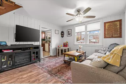 42 Moriches Drive, Mastic Beach, NY 11951 - Photo 9