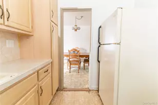 152-06 Jewel Ave, Flushing, NY 11367 - Photo 7