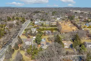 479 Half Hollow Rd, Dix Hills, NY 11746 - Photo 33