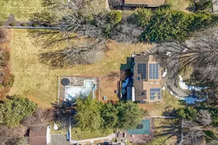 479 Half Hollow Rd, Dix Hills, NY 11746 - Photo 31