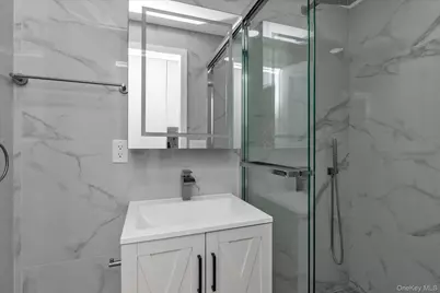 15027 78th Avenue, Flushing, NY 11367 - Photo 7