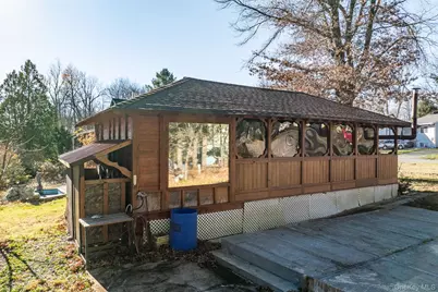 6 Medallion Road, Kiamesha Lake, NY 12751 - Photo 41