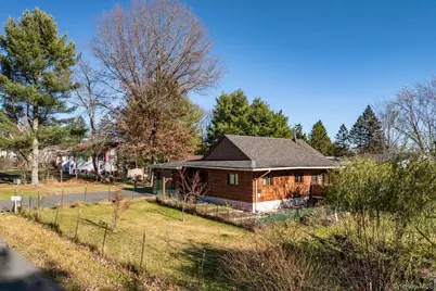 6 Medallion Road, Kiamesha Lake, NY 12751 - Photo 1