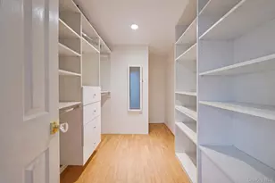 273 N Country Rd, Miller Place, NY 11764 - Photo 27