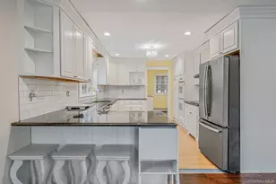 273 N Country Rd, Miller Place, NY 11764 - Photo 15