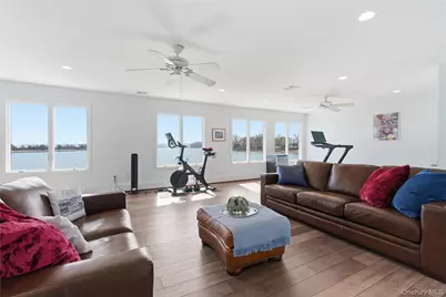 24 Bevin Road, Northport, NY 11768 - Photo 19