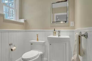 31 Orchard Rd, Briarcliff Manor, NY 10510 - Photo 17