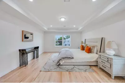 85 West Avenue, Hicksville, NY 11801 - Photo 25