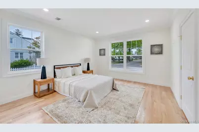 85 West Avenue, Hicksville, NY 11801 - Photo 19