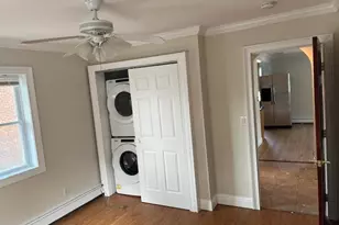 94 Lucille Ave, Elmont, NY 11003 - Photo 17