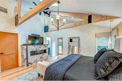 6 Tanyard Lane, Huntington, NY 11743 - Photo 9