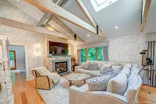 6 Tanyard Ln, Huntington, NY 11743 - Photo 5