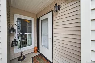 19 Olde Wagon Rd, Warwick, NY 10990 - Photo 5