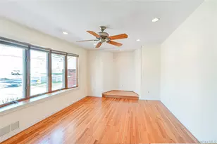 242 W 3rd St, Deer Park, NY 11729 - Photo 7