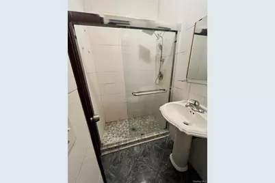 50 Main Street #3R, Yonkers, NY 10701 - Photo 1