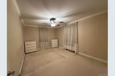 14-16 Stoner Avenue #2D, Great Neck, NY 11021 - Photo 9