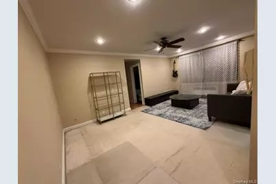 14-16 Stoner Avenue #2D, Great Neck, NY 11021 - Photo 11