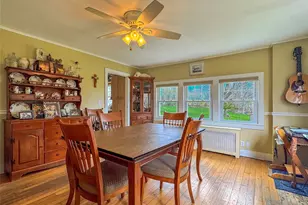 21 Maple Ave, East Moriches, NY 11940 - Photo 5