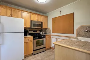 21 Maple Ave, East Moriches, NY 11940 - Photo 9