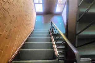 3 Hook Rd, Poughkeepsie, NY 12601 - Photo 5