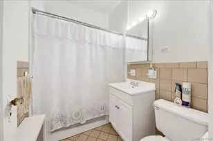 2925 Wellman Ave, Bronx, NY 10461 - Photo 19