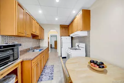 2925 Wellman Avenue, Bronx, NY 10461 - Photo 17