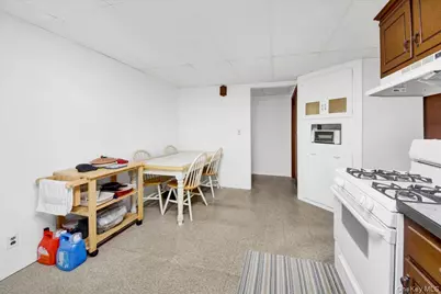 2925 Wellman Avenue, Bronx, NY 10461 - Photo 29