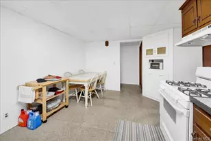 2925 Wellman Ave, Bronx, NY 10461 - Photo 29