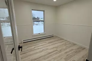 24 Kimberly Ct, Calverton, NY 11933 - Photo 17