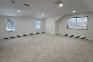 24 Kimberly Ct, Calverton, NY 11933 - Photo 7