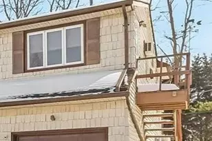 10 Leanore Dr, Farmingdale, NY 11735 - Photo 5