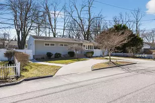 4 Jane St, Selden, NY 11784 - Photo 3