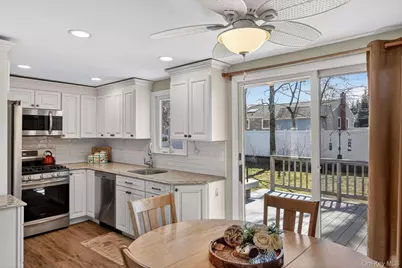 4 Jane Street, Selden, NY 11784 - Photo 7