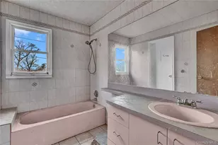 97 Pardee Ave, Islip, NY 11751 - Photo 17